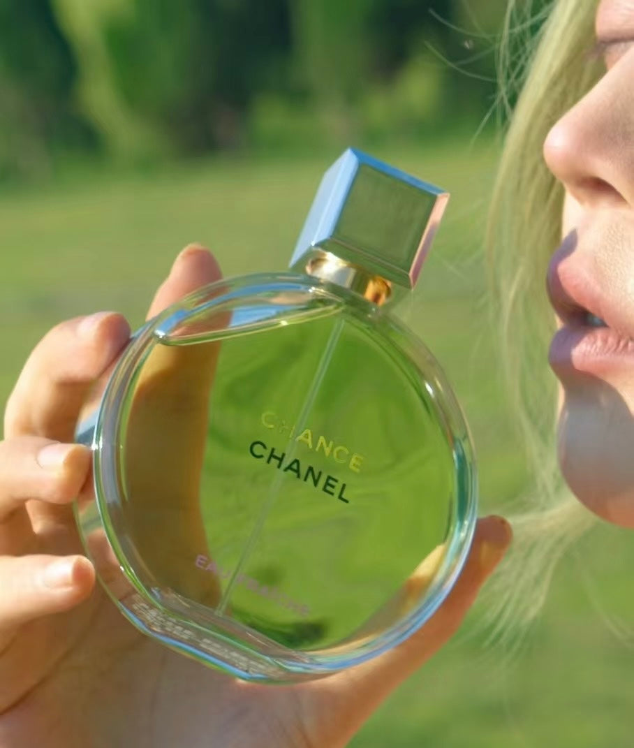 CHANEL CHANCE EAU FRAÎCHE EAU DE PARFUM SPRAY For Women 100ML